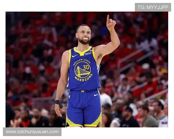 库里谈团队进攻理念：保护球权是创造高效投篮机会的关键